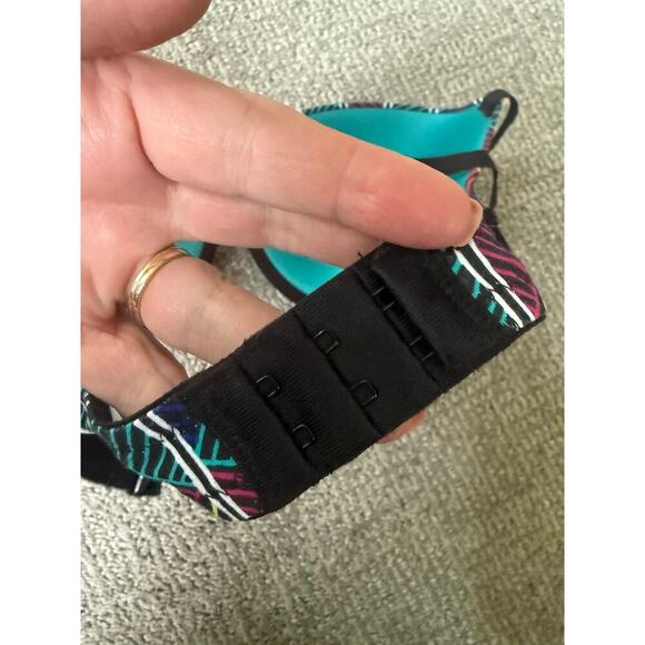 Flirtique geometric patterned colorful bra womens 38C new - Picture 4 of 7